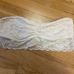 Cream colored lace bandeau. Size M from Aerie.